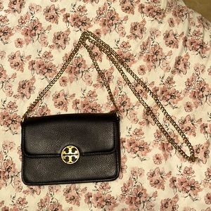 Tory Burch Chelsea mini black crossbody